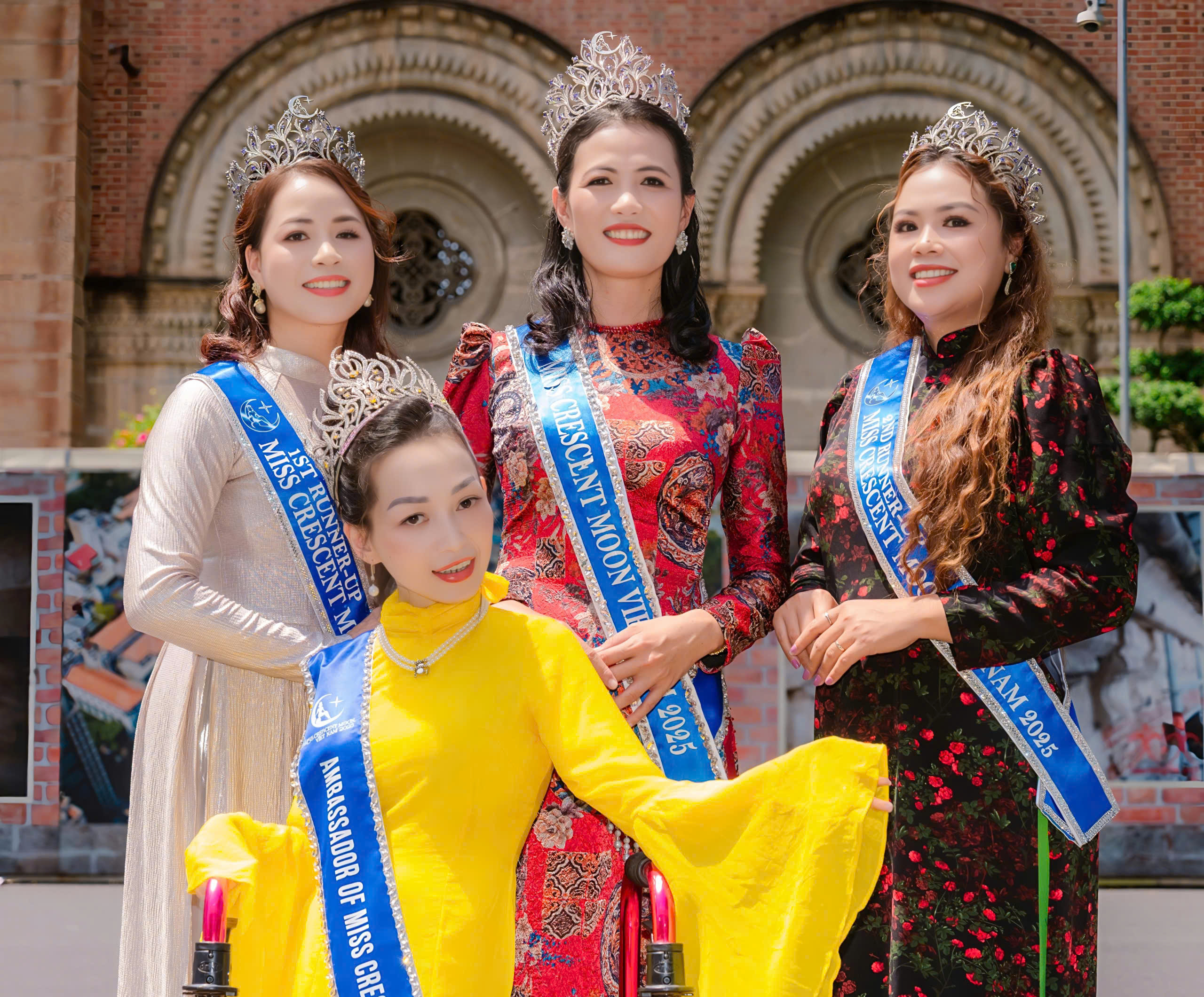 “六足天使”和選美夢想:觸碰夢想