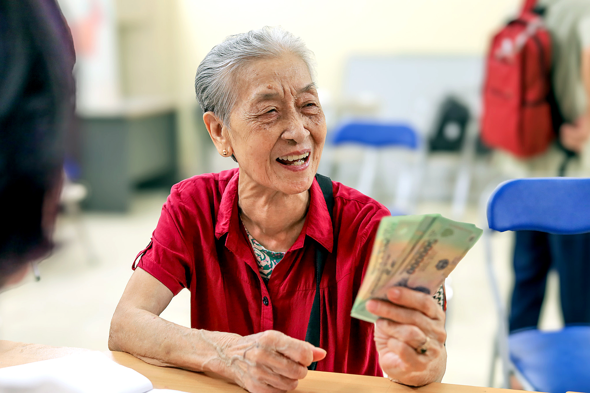 預計自7月1日起養老金、津貼將上調8%的計算公式