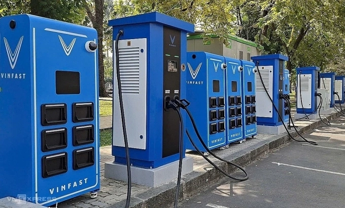 胡志明市將於4月安裝3000個電動摩托車換電櫃
