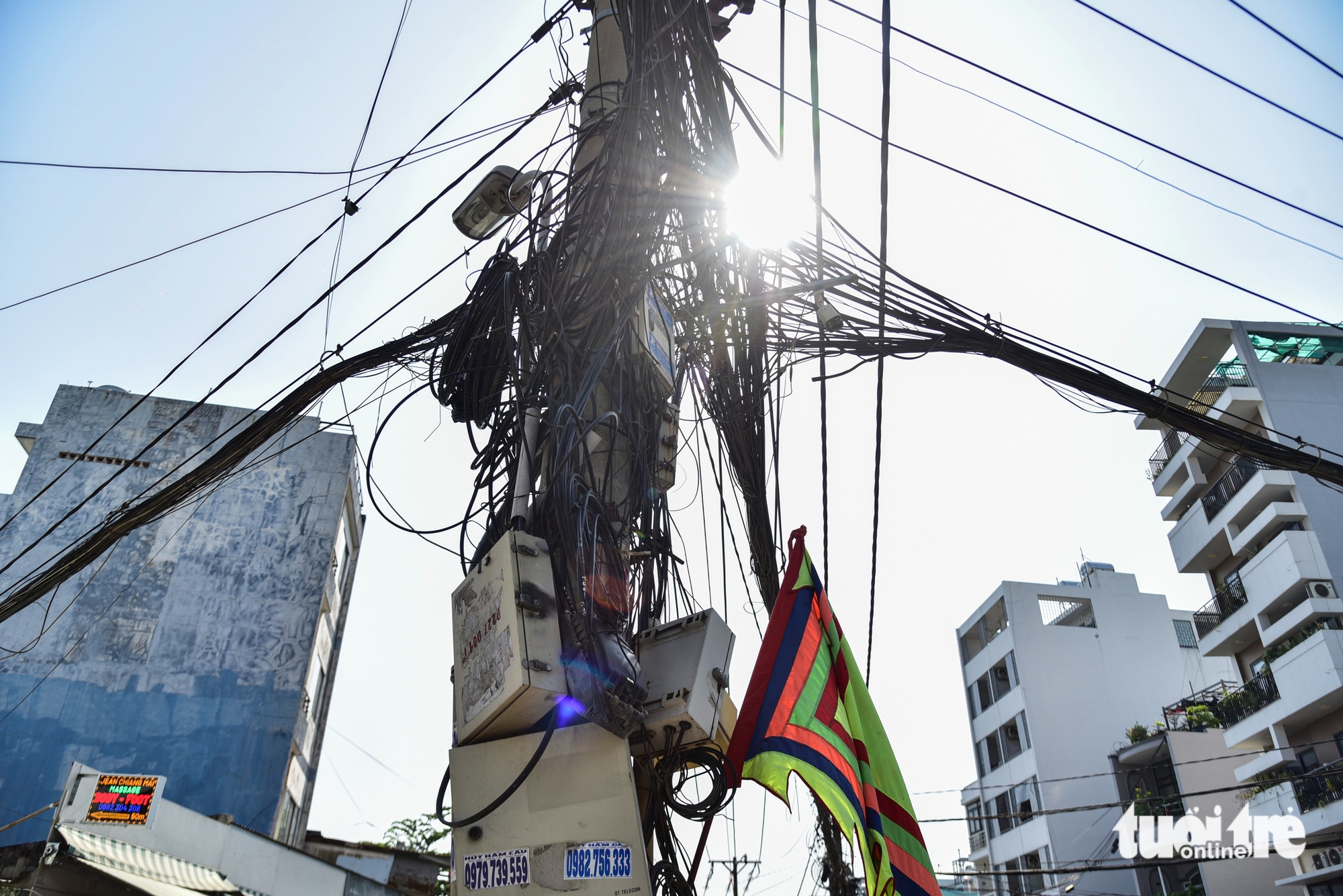 朱文安路已拓寬,電線杆何時搬遷?