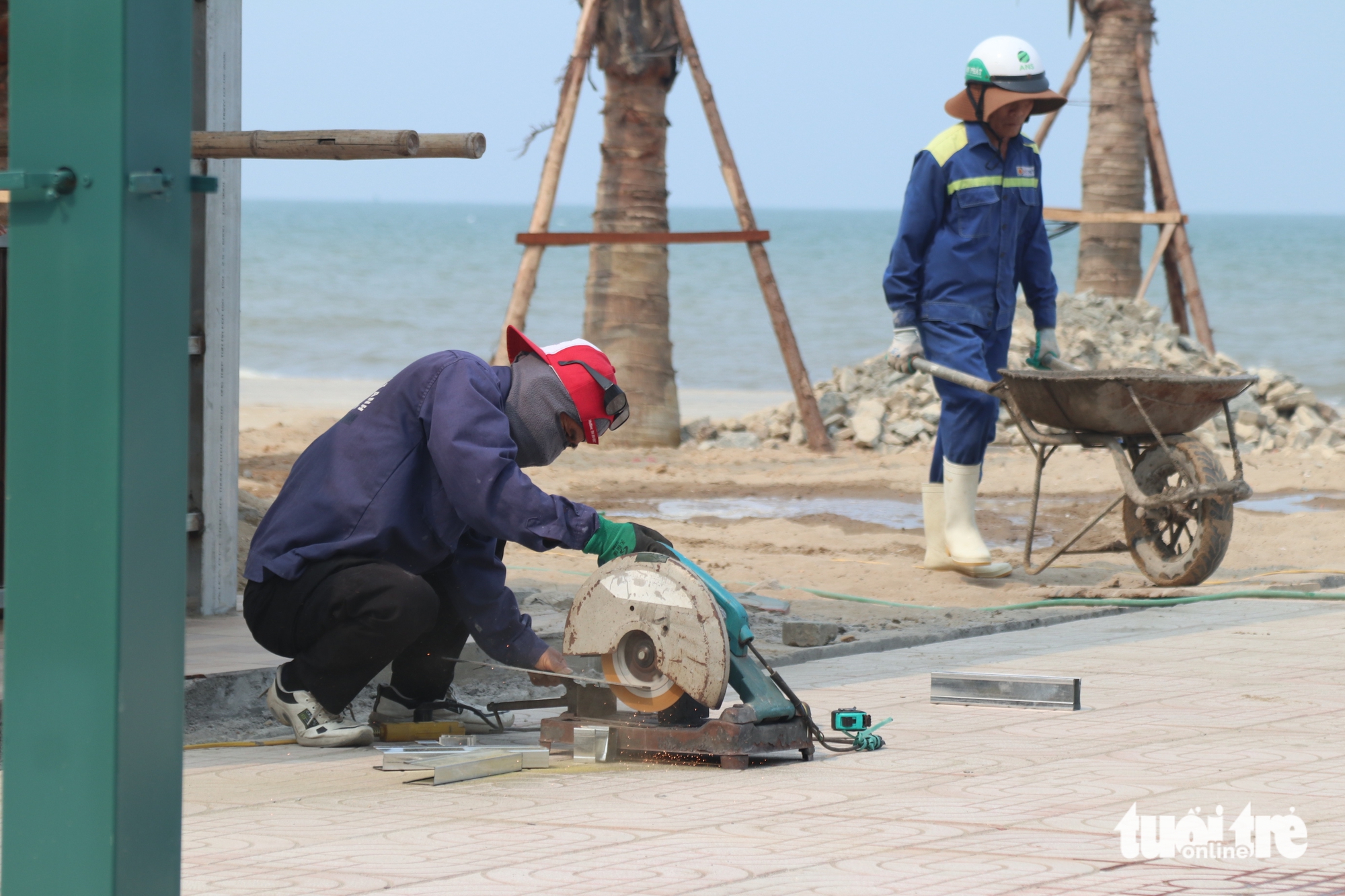Cửa Lò 建設15個淡水淋浴點服務遊客