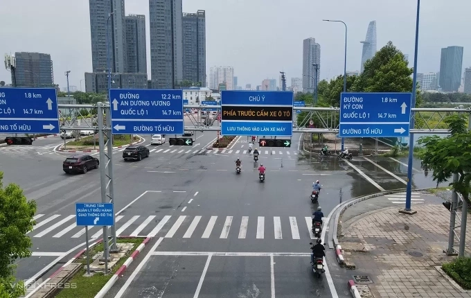 胡志明市使用人工智能控制交通信號燈，減少出入口擁堵