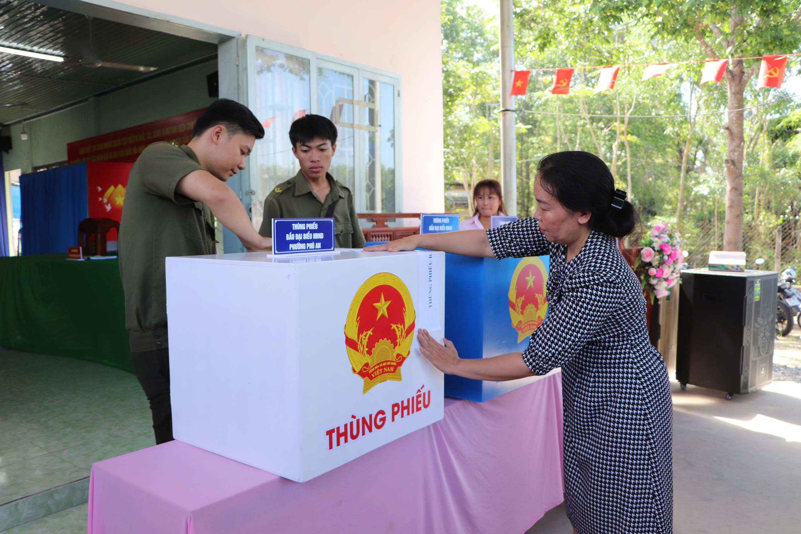 胡志明市各鄉坊'試運行'選舉流程,在'關鍵時刻'前準備就緒