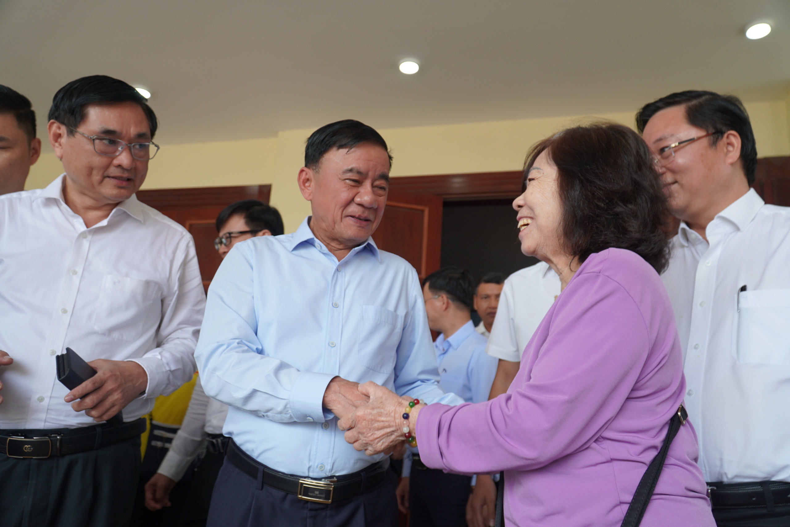 峴港市委書記要求特別關注特殊選民群體