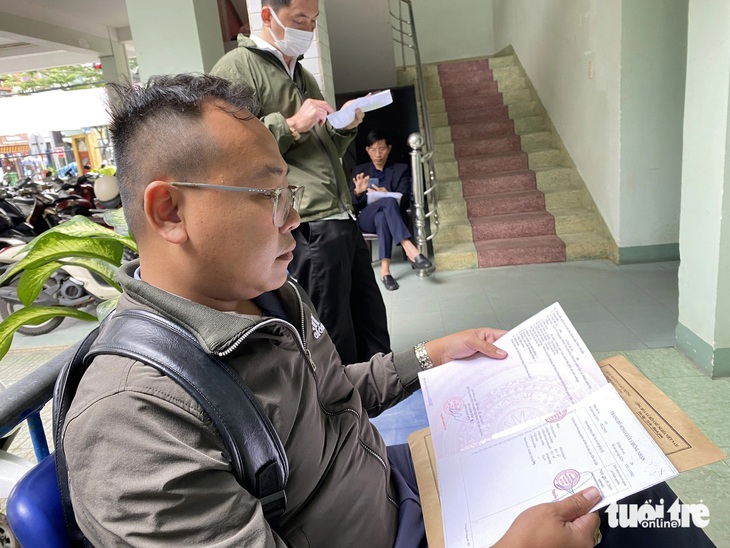 2025年民众是否需要办理红皮书以避免支付更多费用？