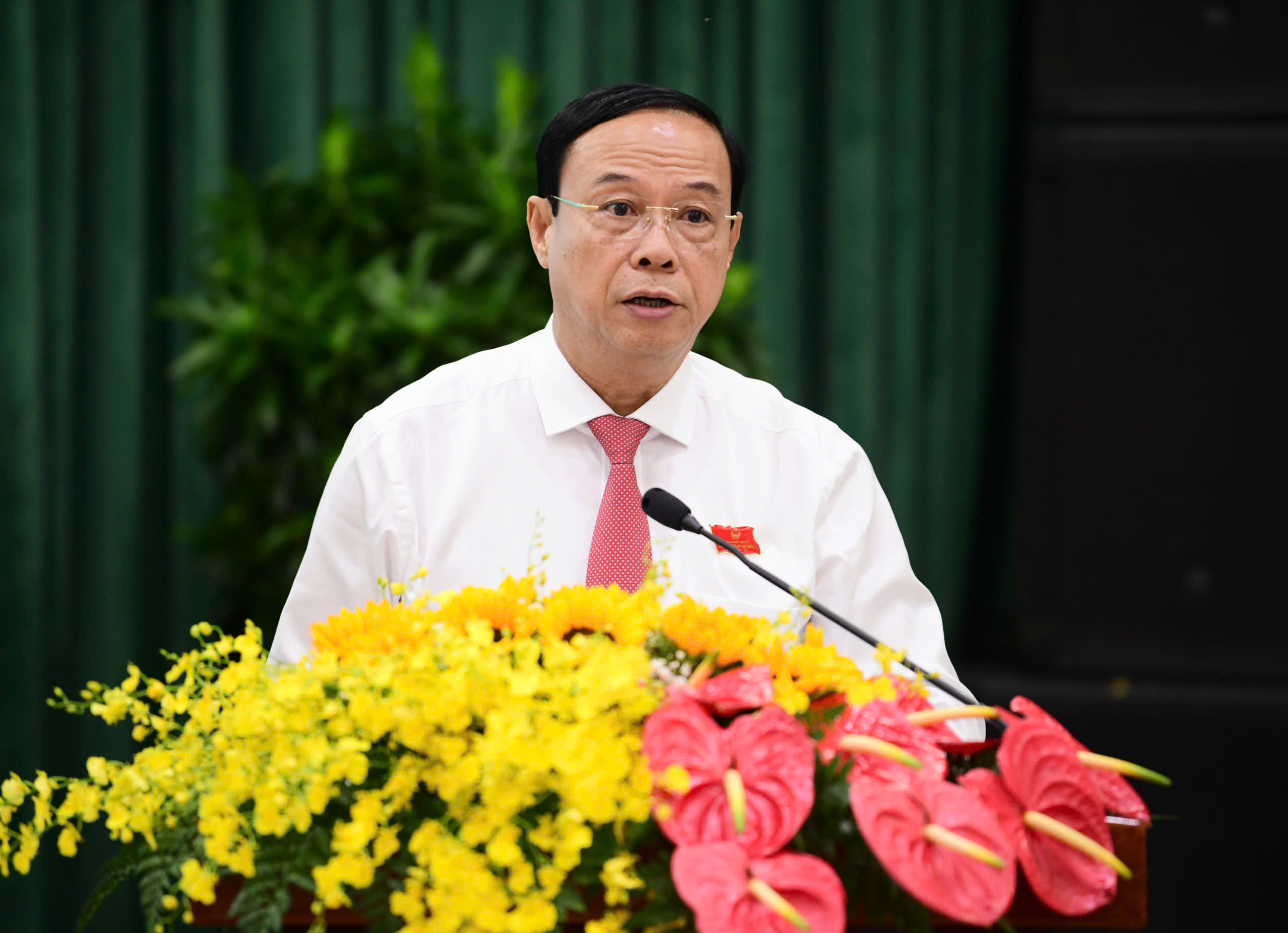 胡志明市人民議會召開第二次會議,審議建設行政中心