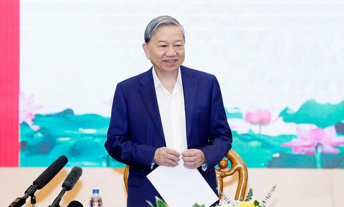 思想工作必須從宣傳轉向對話與說服