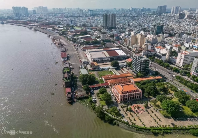 胡志明市計劃通過龍屋港建設地下地鐵濱城-芹耶線