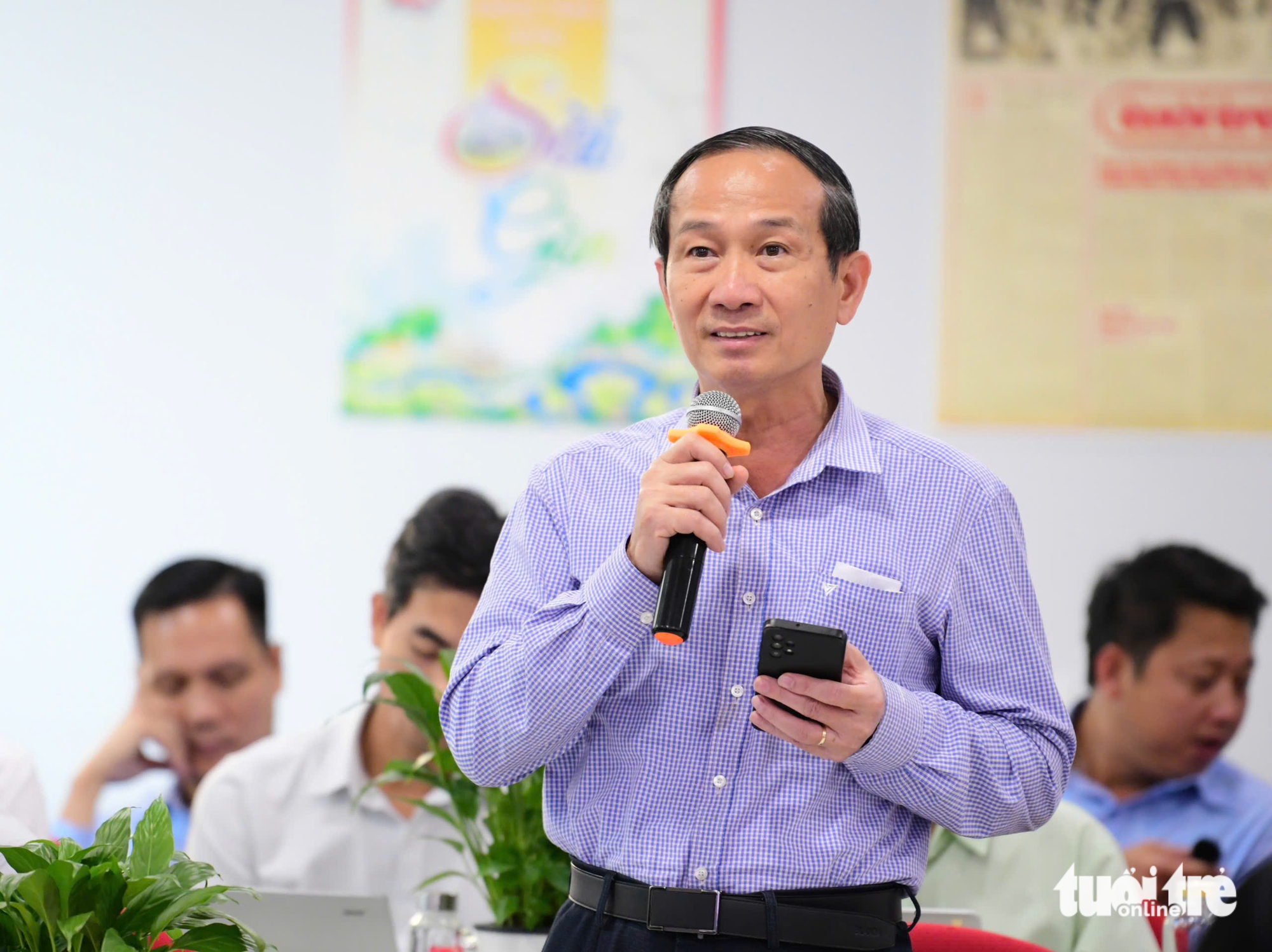 將削減多項行政手續,為新聞業發展創造條件