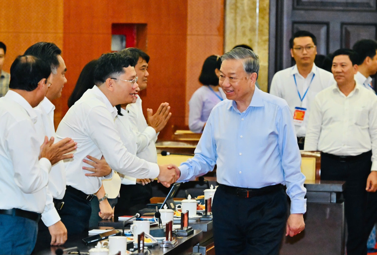 越共中央總書記、國家主席蘇林訪問胡志明市並指導工作