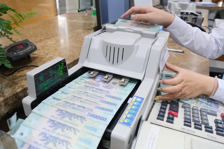 4月2日晨間新聞:銀行間利率降溫;發現無證藥房、過期藥品