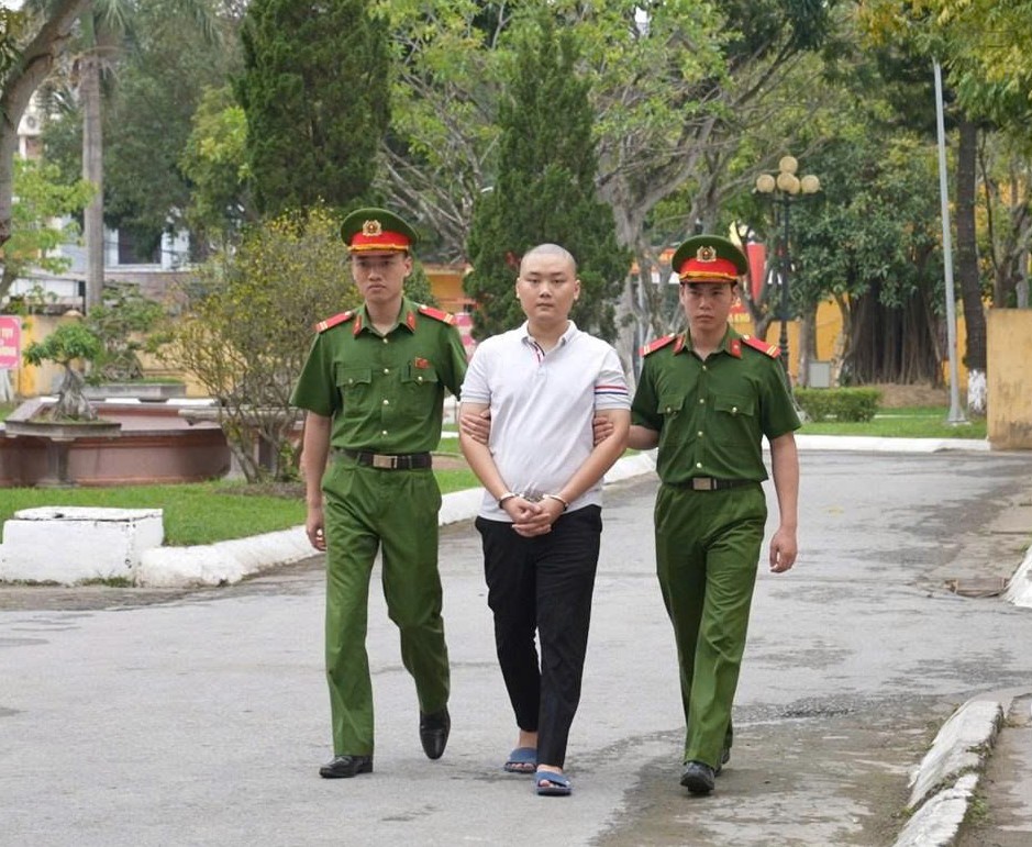摧毀由一名12年級學生領導的惡意軟件傳播網絡