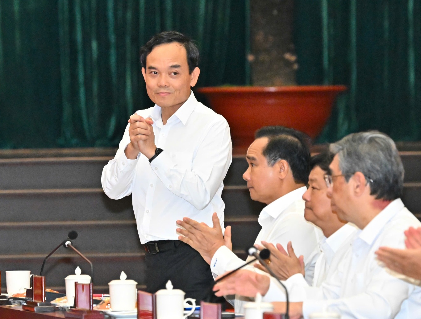 越共中央總書記、國家主席蘇林訪問胡志明市並指導工作