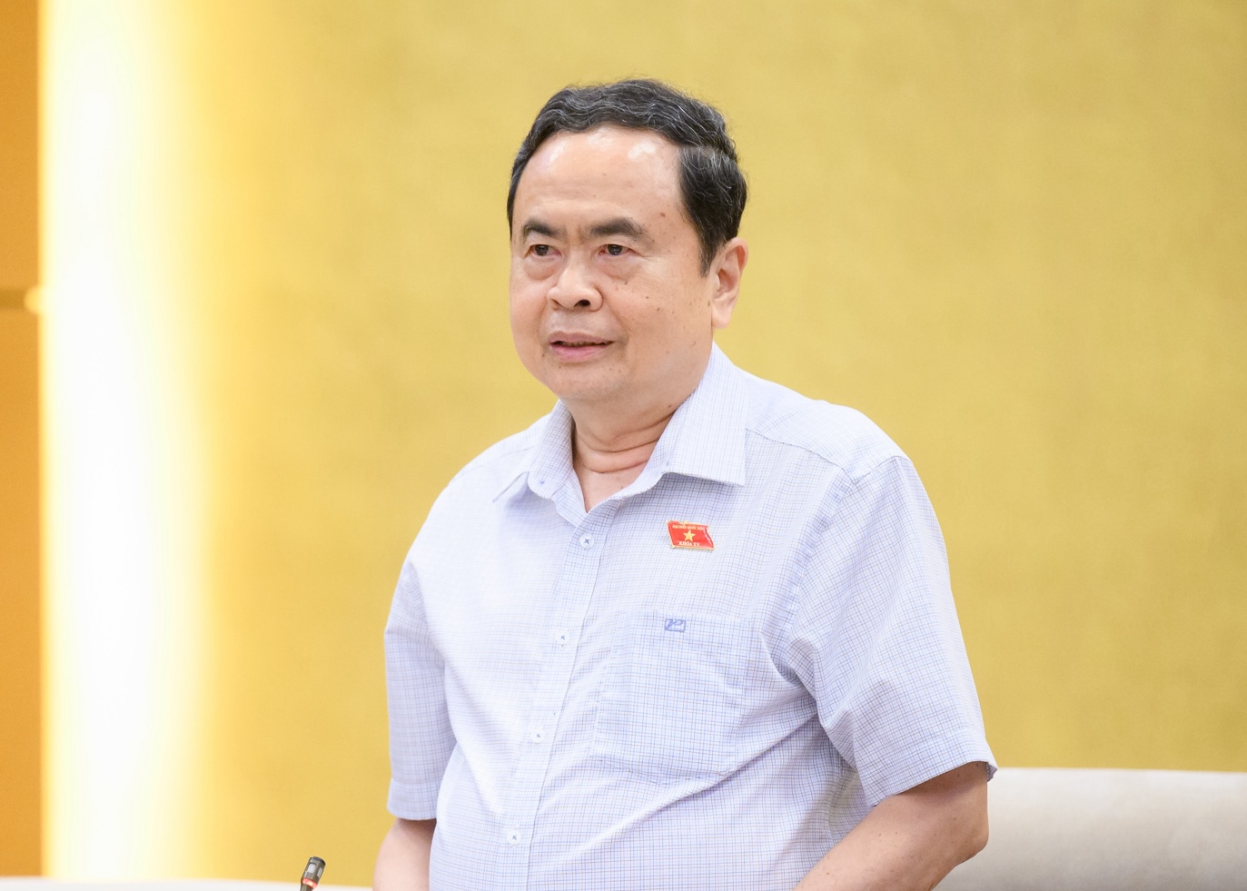 国会主席谈'历史性会议，决定历史性问题'