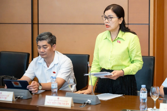 '将交通违法最高罚款提高至2亿越南盾才足以震慑'