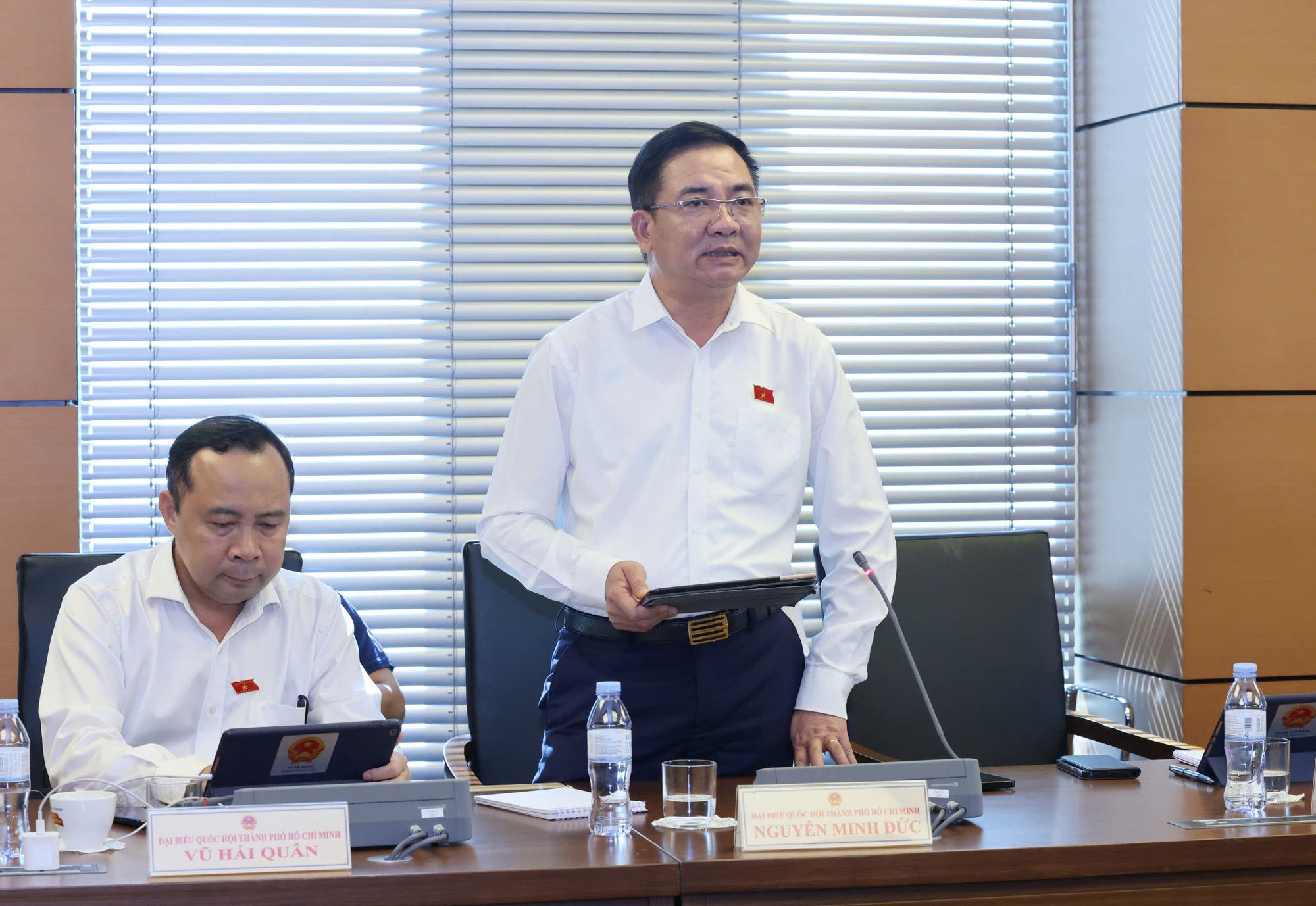 阮明德中将：'对方打电话，明确说出身份证号码，那么信息是从哪里泄露的？'