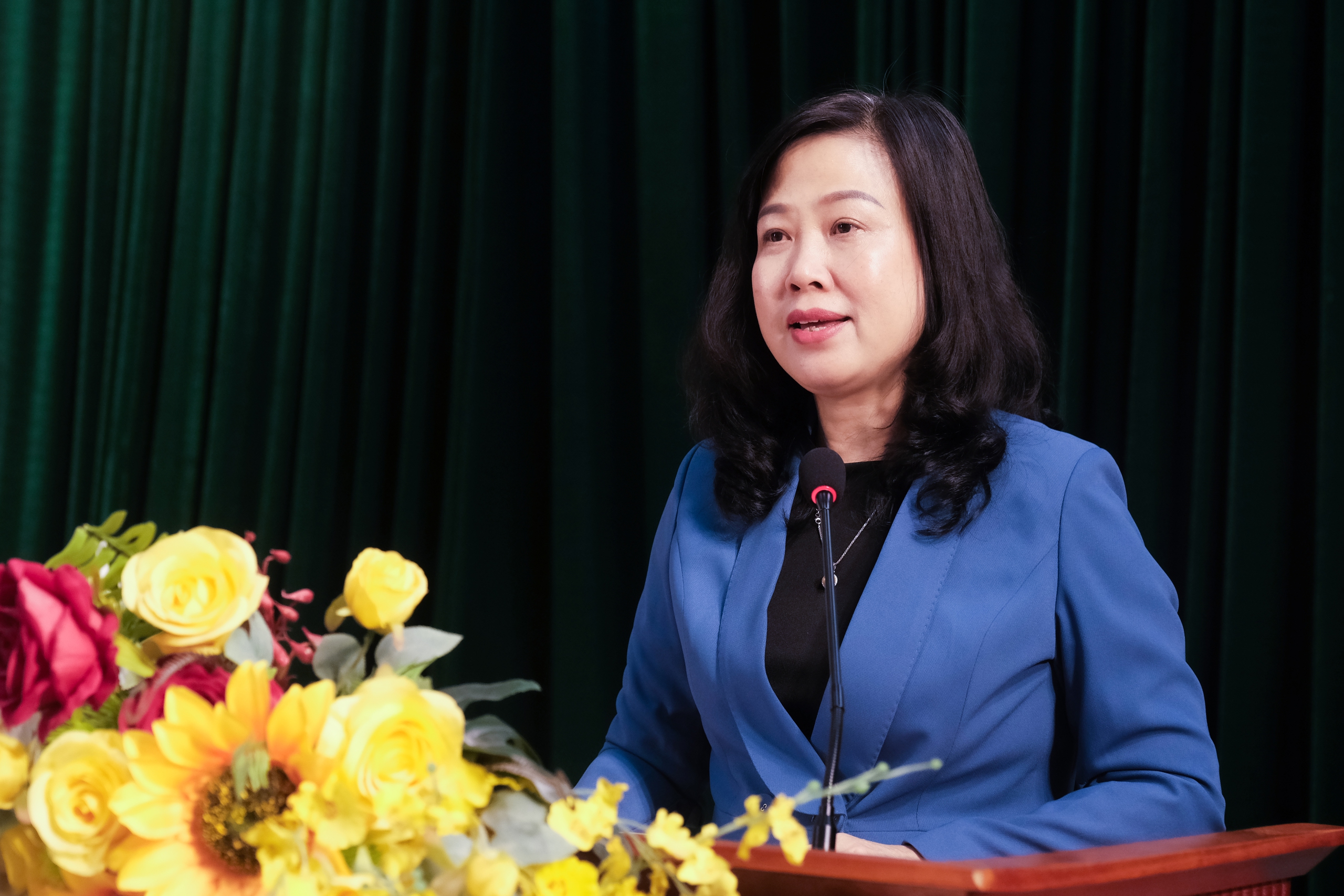 衛生部長陶紅蘭:研究將更多癌症藥物、罕見病藥物納入醫療保險目錄