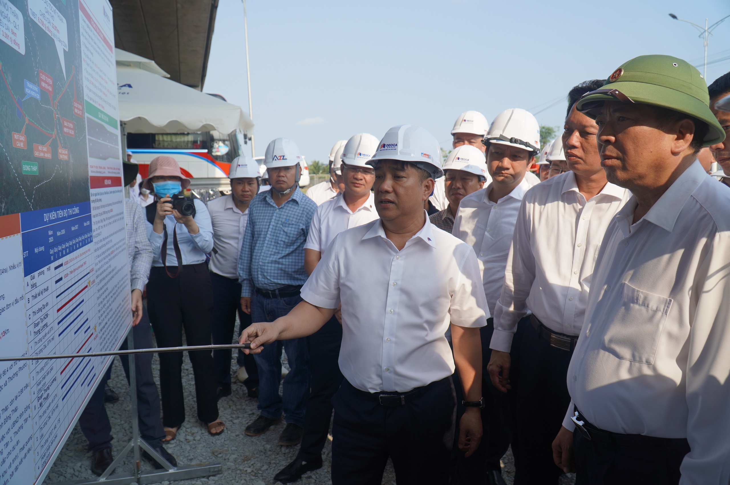 建設部部長陳紅明：砂石資源必須絕對優先用於高速公路擴建項目