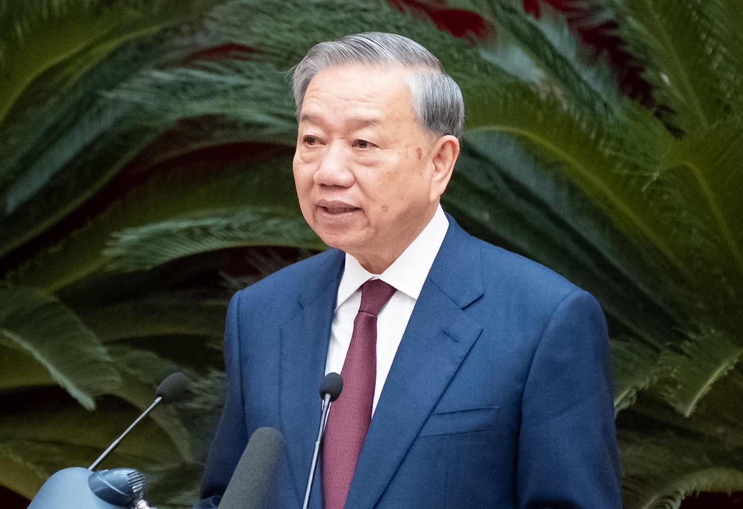 總書記、國家主席簽署關於提高黨的檢查、監督、紀律的新決議
