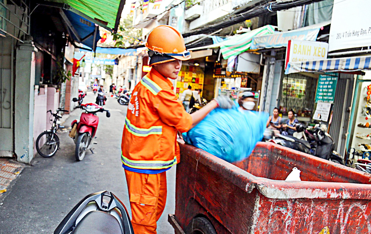 胡志明市颁布新的垃圾收费标准，自6月1日起按区域实施