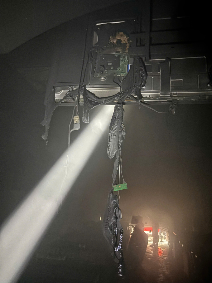 5名外國人從窗戶爬出逃離餐廳火災