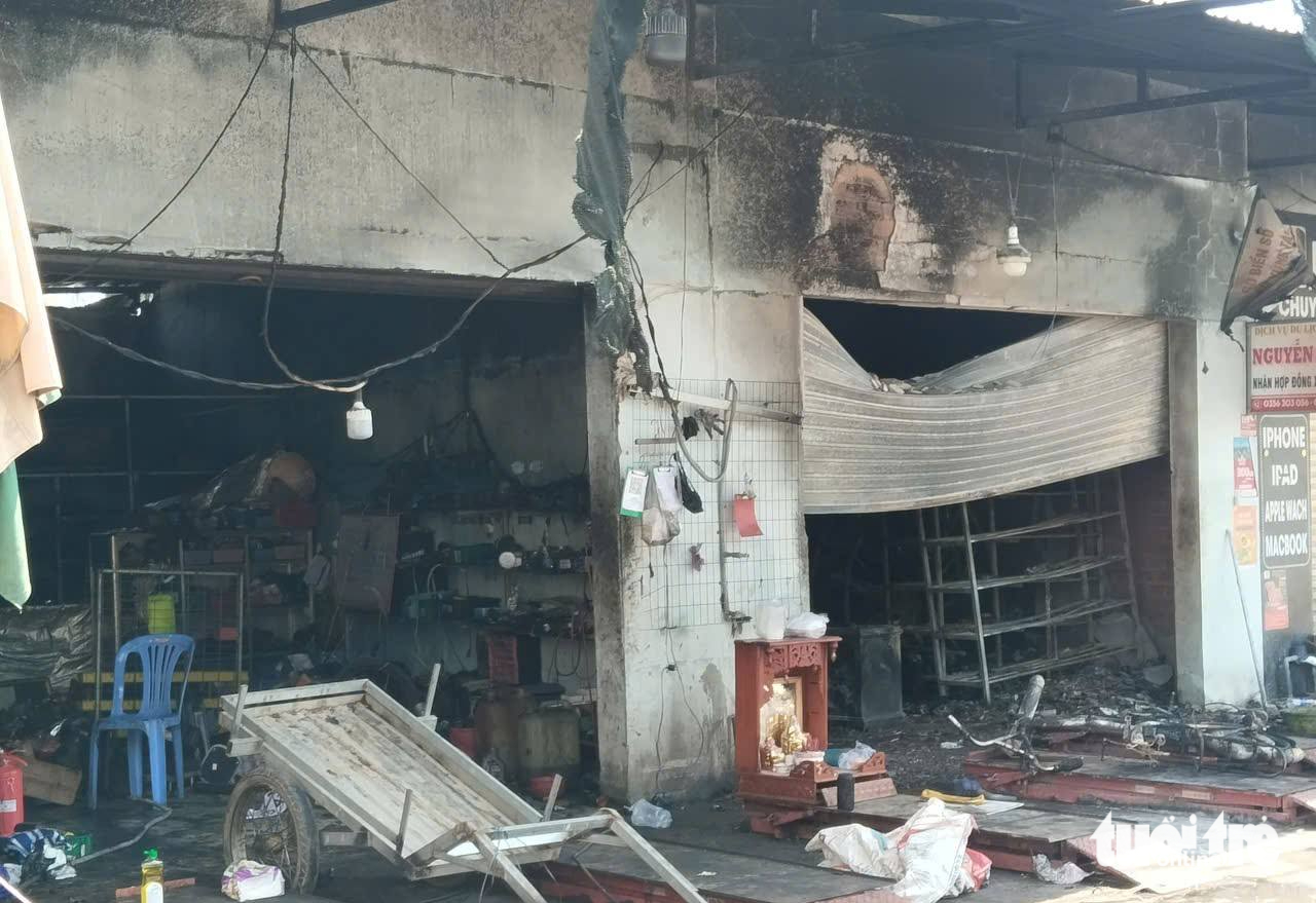 修車店火災致兩兄弟死亡:電動車充電短路引發