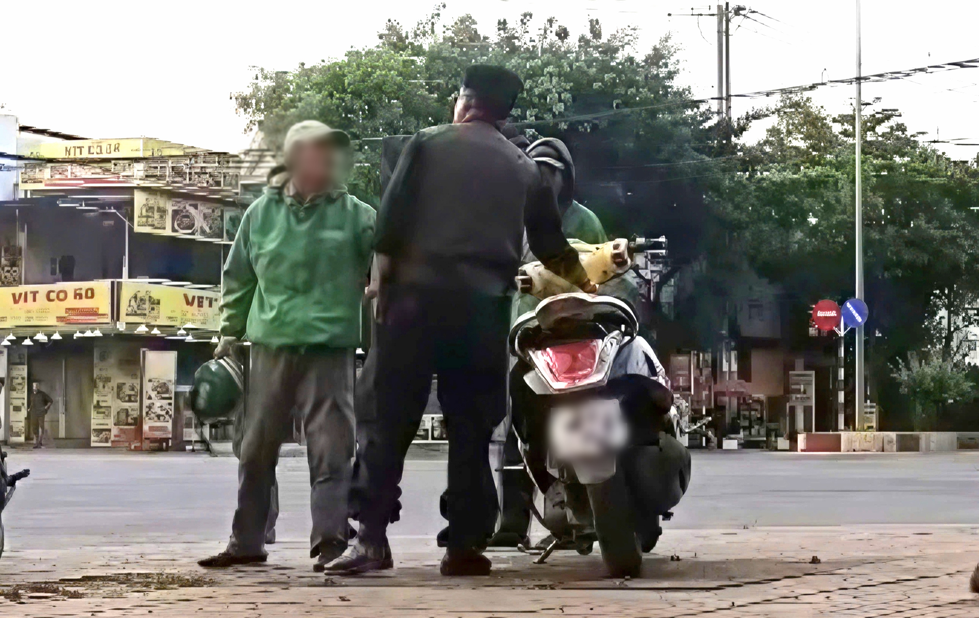 男子駕駛吉普車逆行並威脅網約車司機
