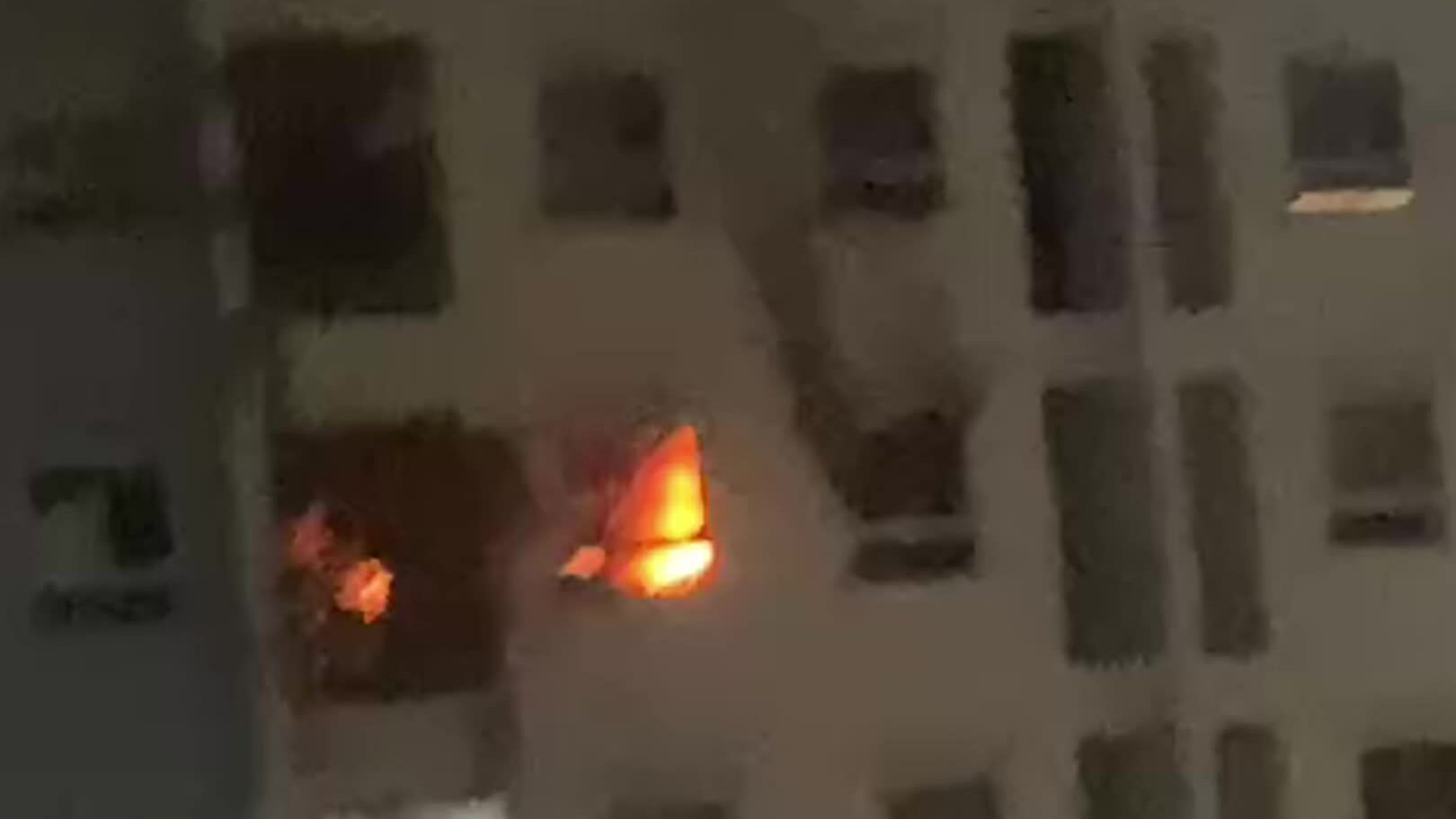 河內公寓凌晨發生火災
