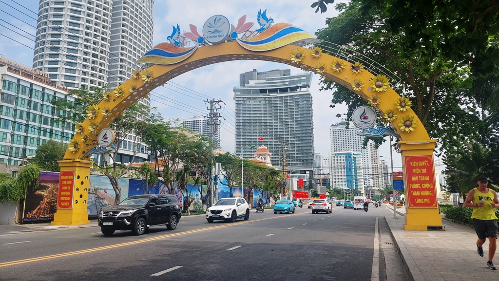 芽庄市大量办公场所闲置，新街道将在哪里办公、接待市民？