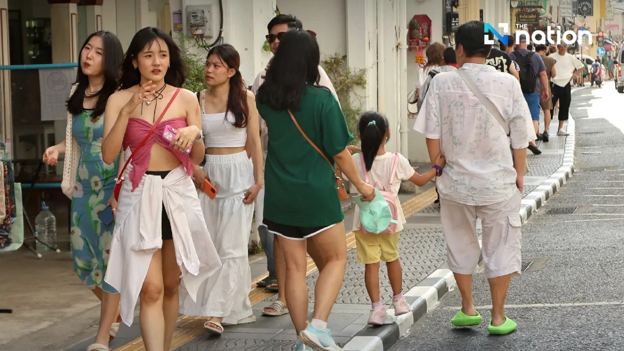 泰国旅游业首次接待中国游客数量低于越南