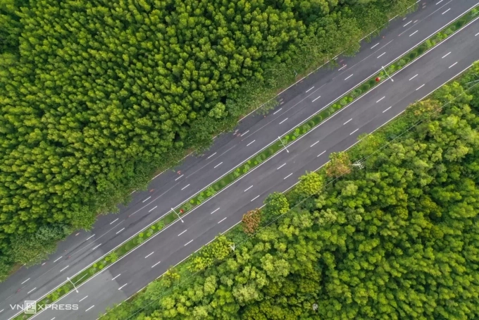Vingroup 提議將 Rừng Sác 路從 6 車道擴建至 10 車道