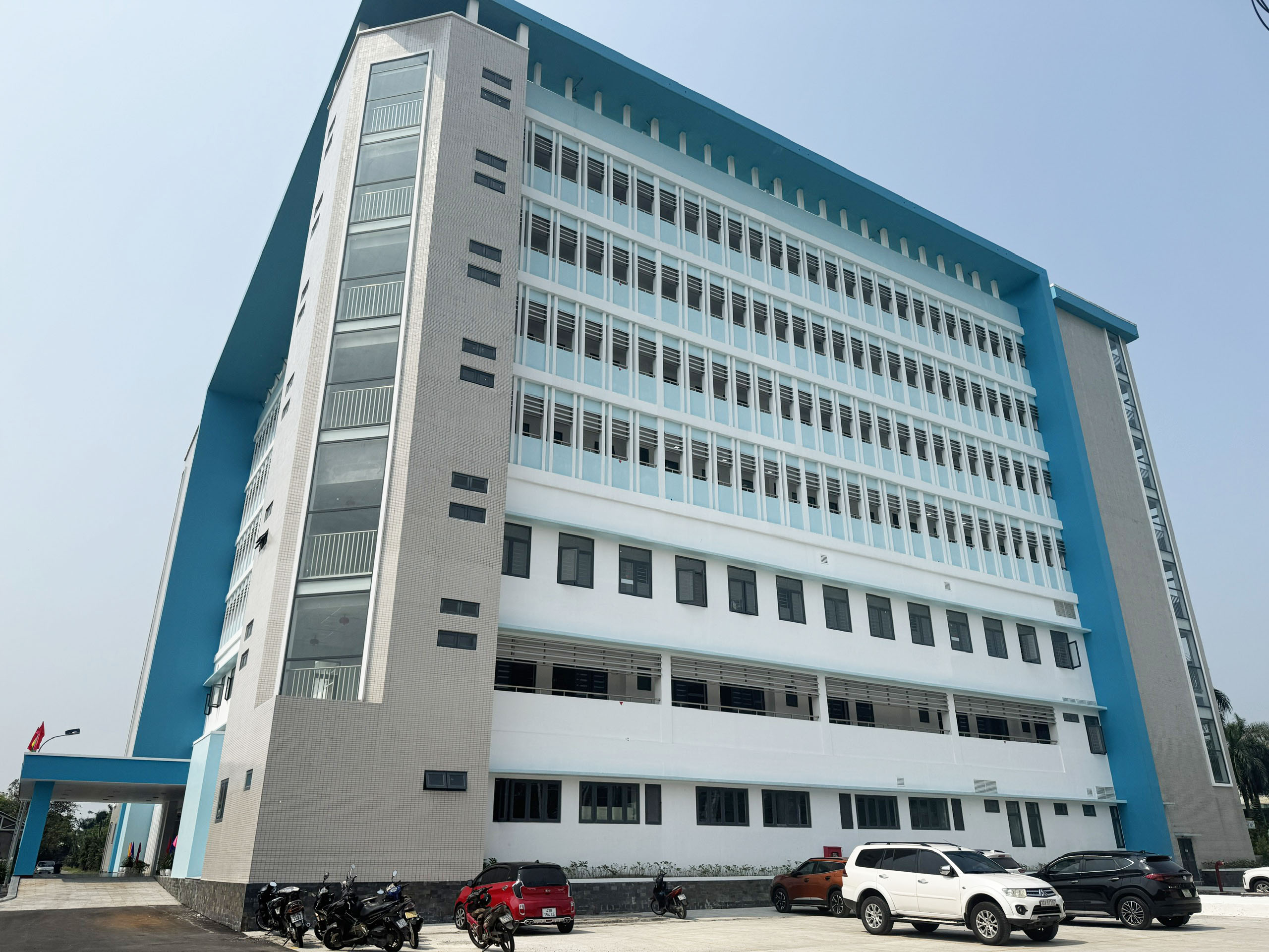 峴港投入運營1780億越南盾的高科技治療區