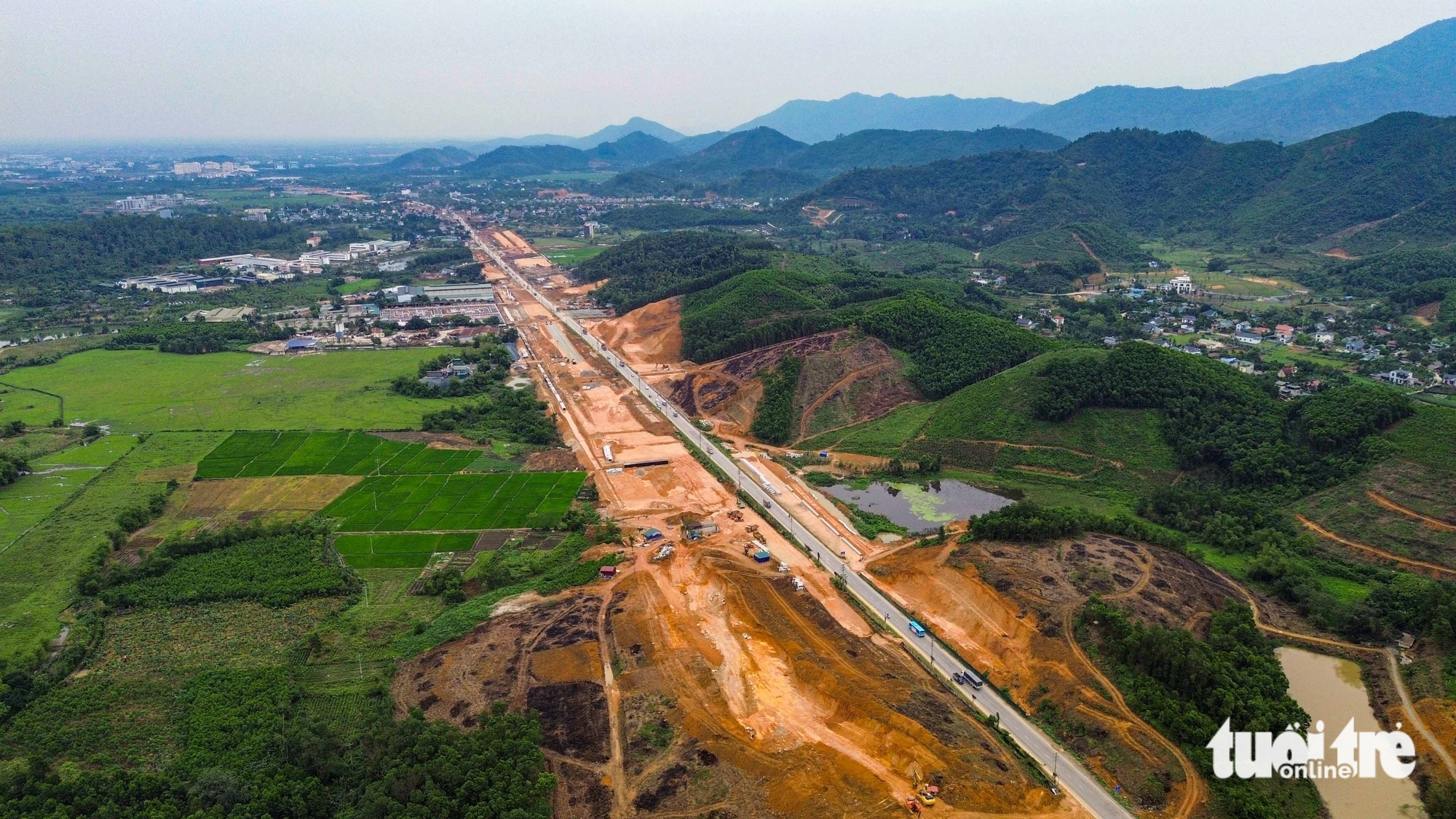 升龍大道工地寬達180米及河內西部價值超65萬億盾的地鐵線路