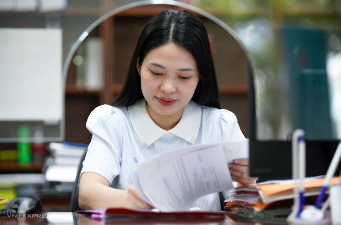 企業中的基本工資'僅為地區最低工資的56%'