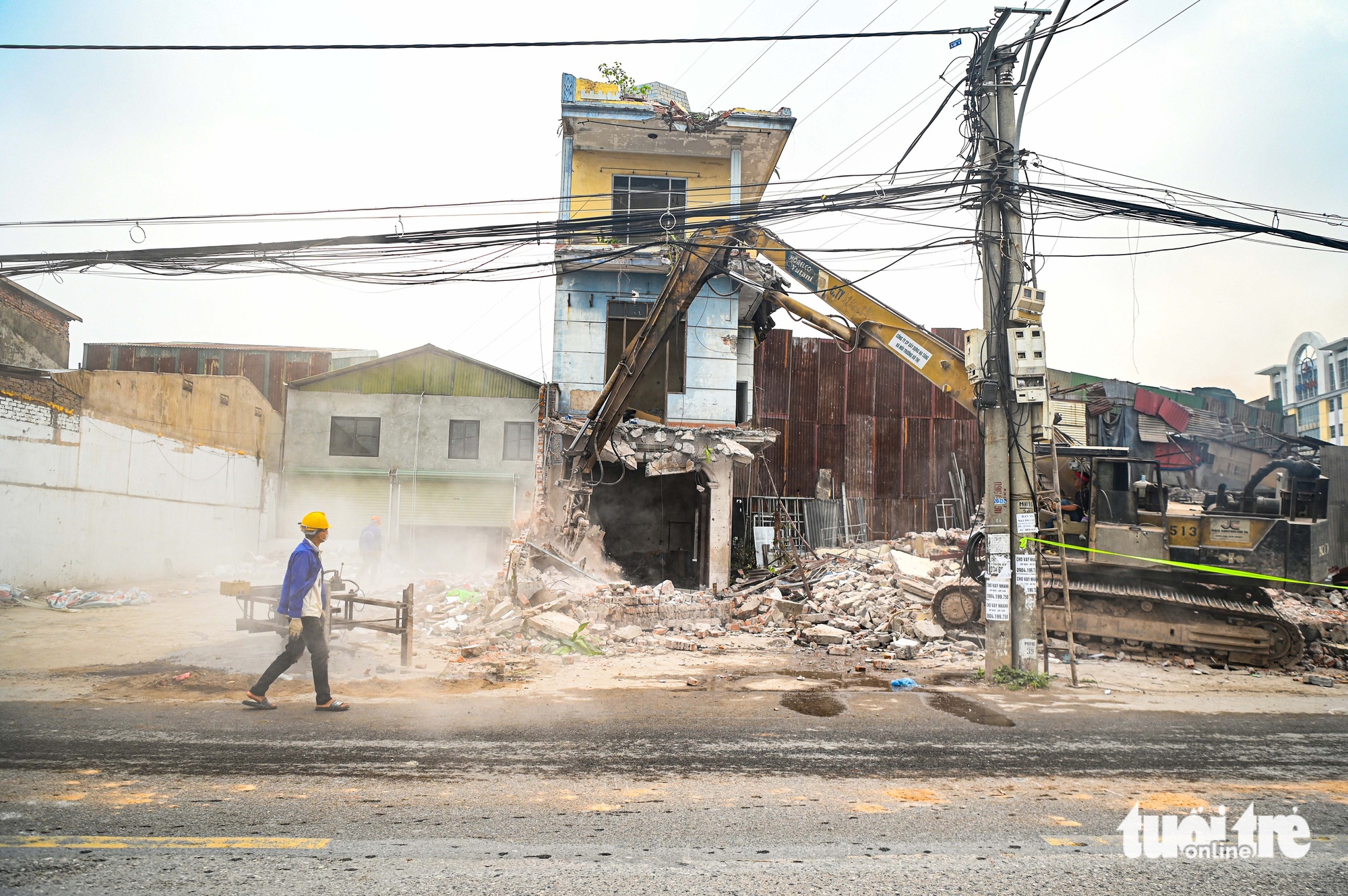 河內居民匆忙搬遷,移交連接三條環線道路擴建項目的土地