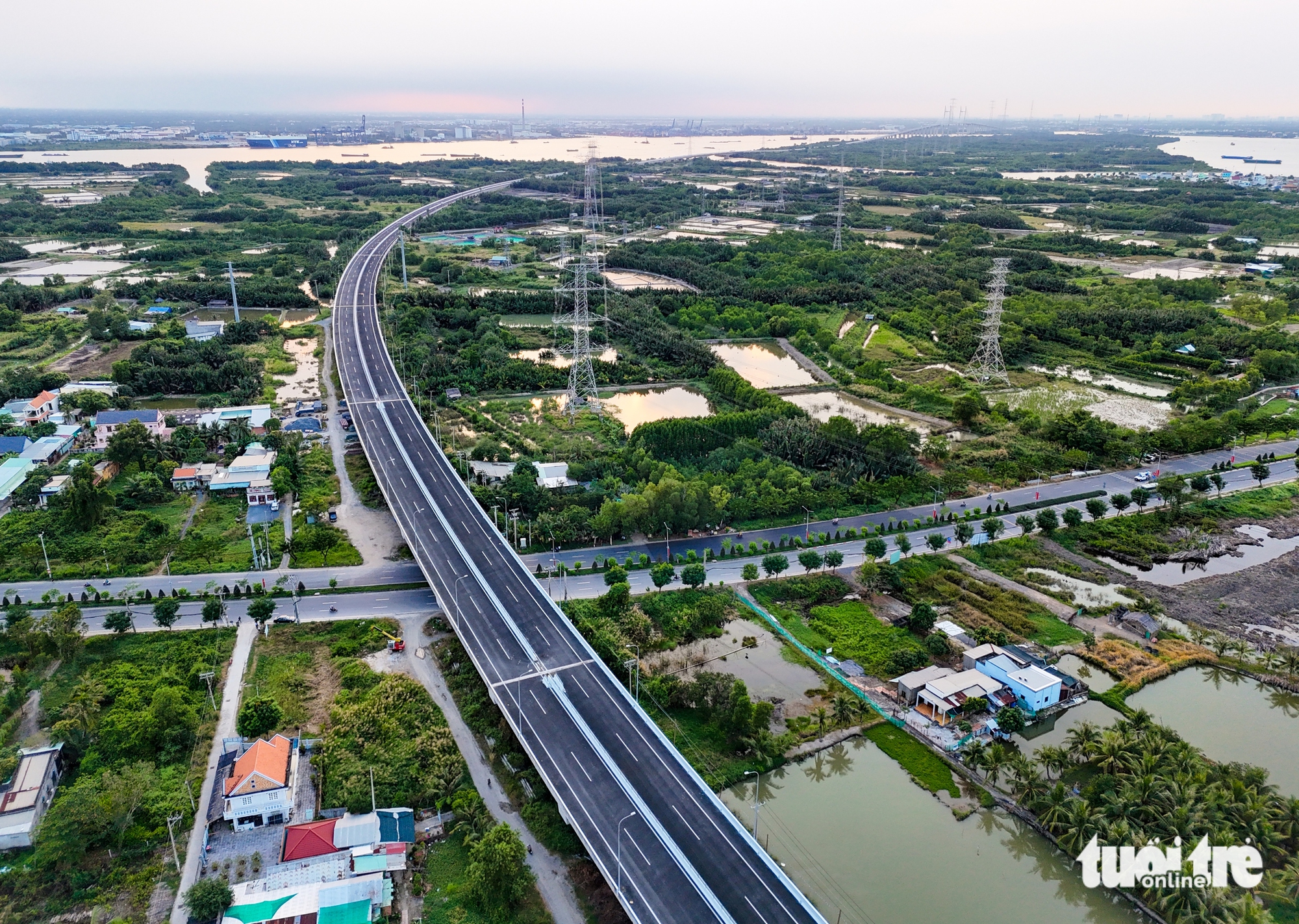 胡志明市批准升級森林路至10車道的提案