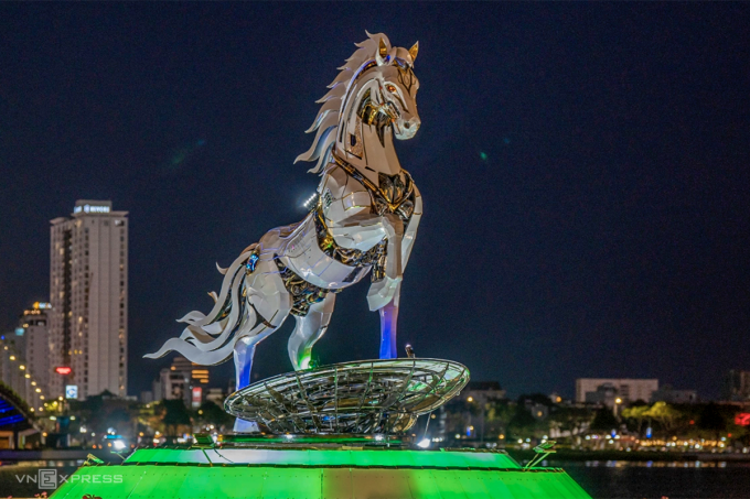 峴港將保留兩尊金馬吉祥物至9月底