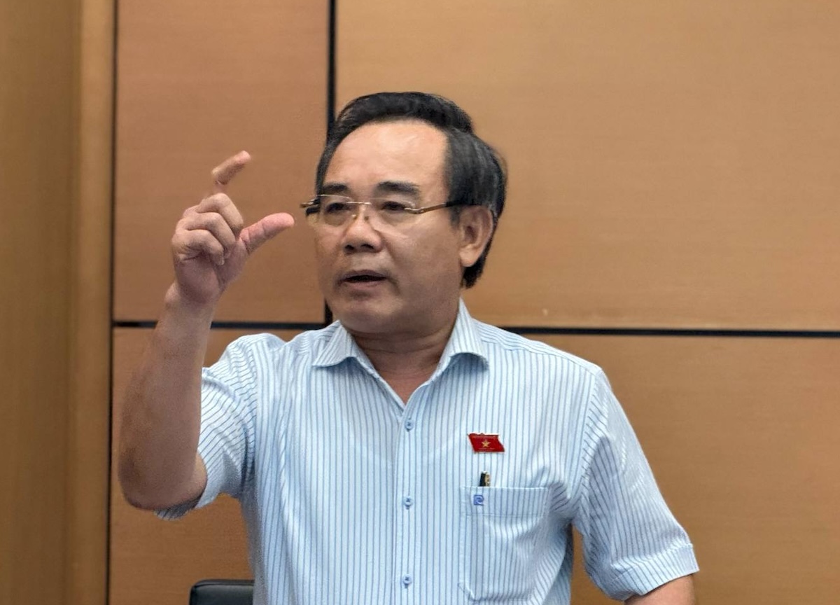 代表提议将交通违规罚款提高到2亿越南盾