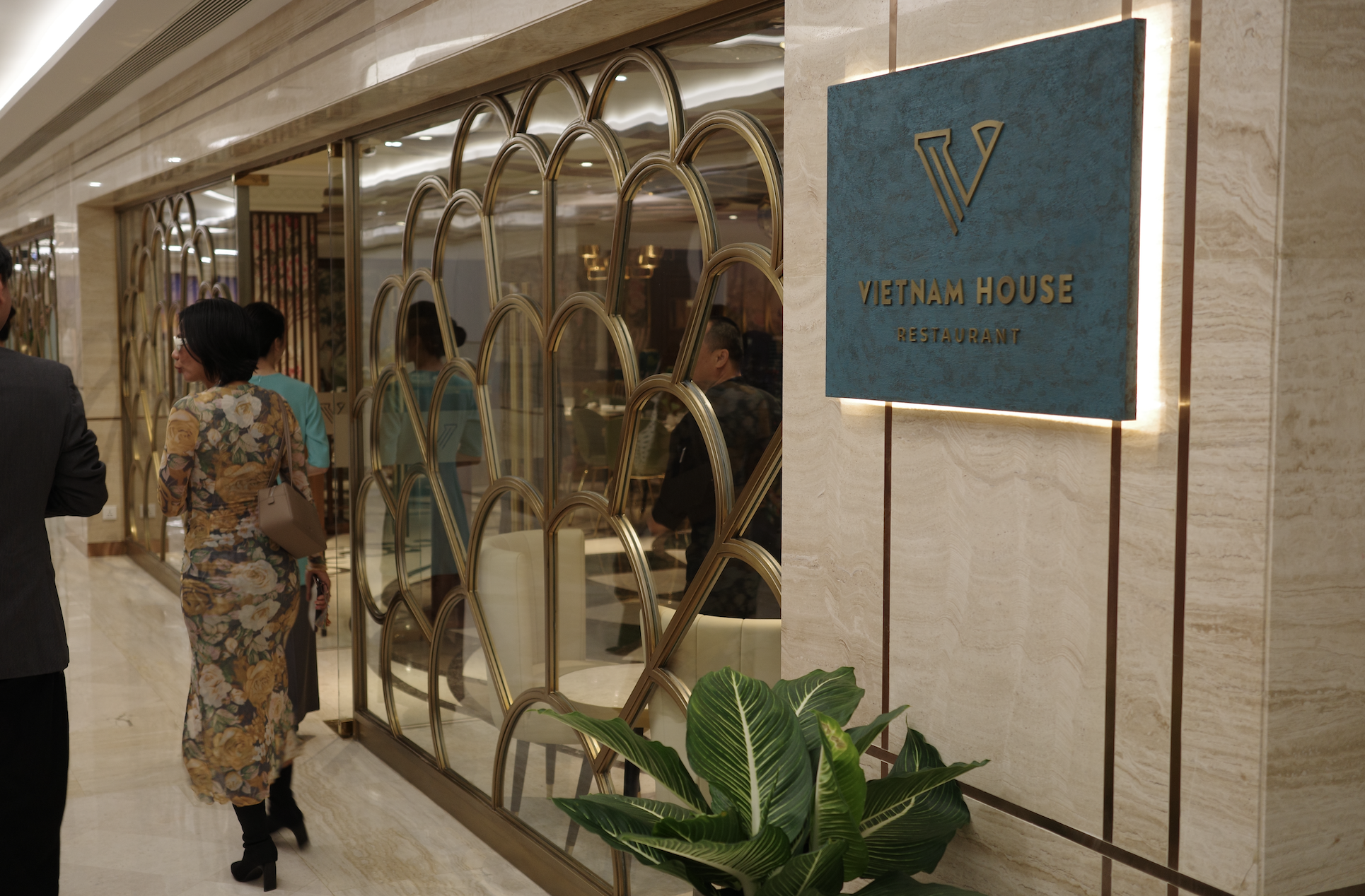 廚師盧克·阮的米其林餐廳首次進駐購物中心