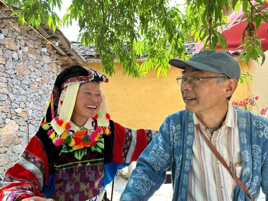 一位善良的日本人喚醒了羅羅寨村